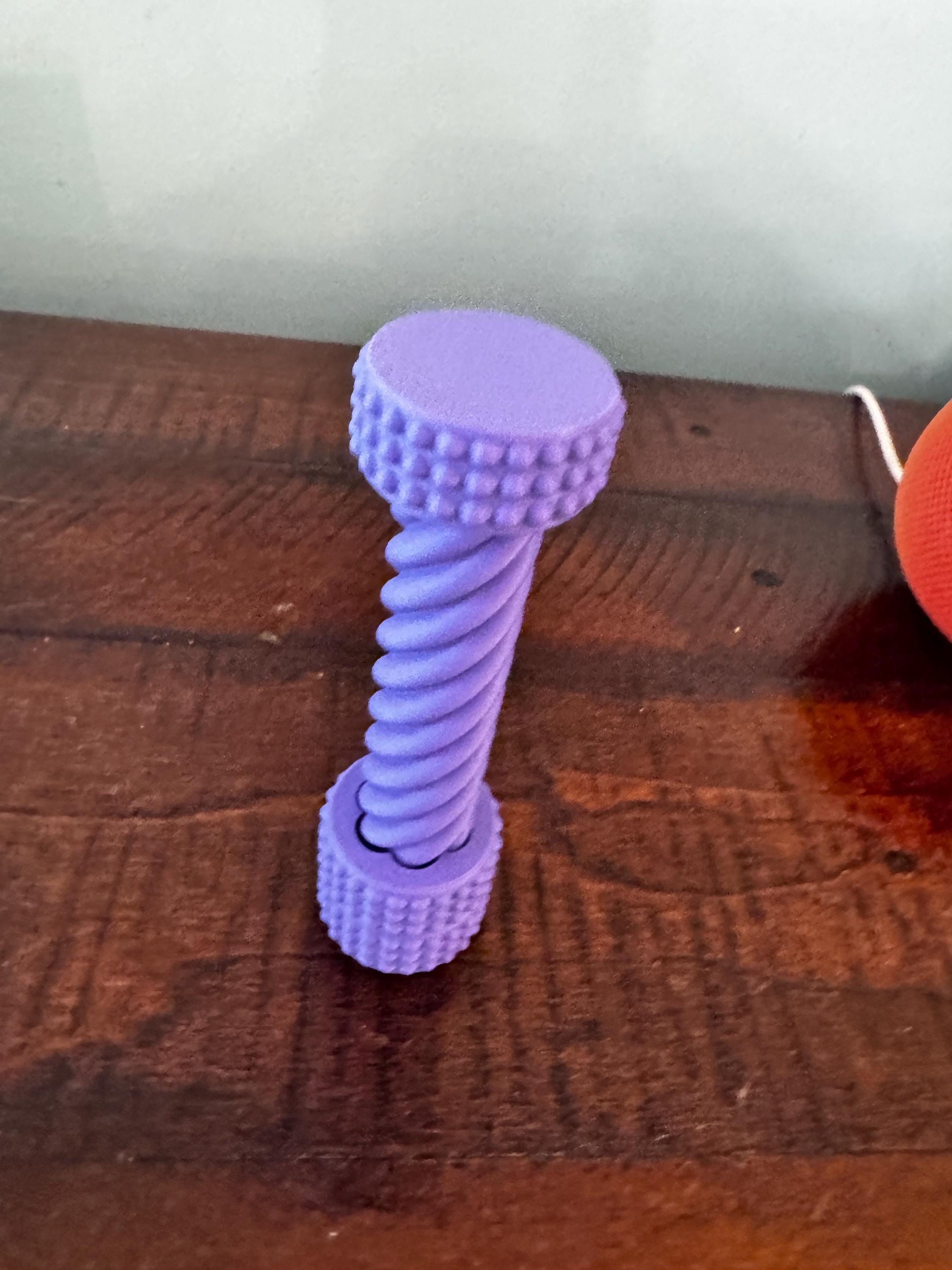 Pole fidget toy